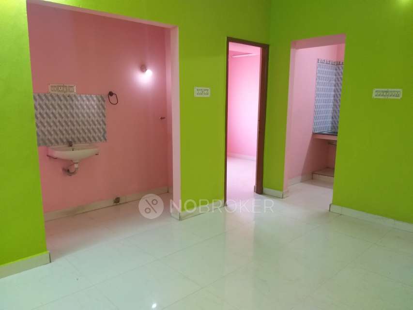 2 BHK Flat In Metro Flats For Sale  In Vadapalani