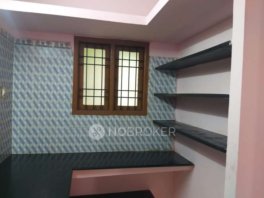 2 BHK Flat In Metro Flats For Sale  In Vadapalani