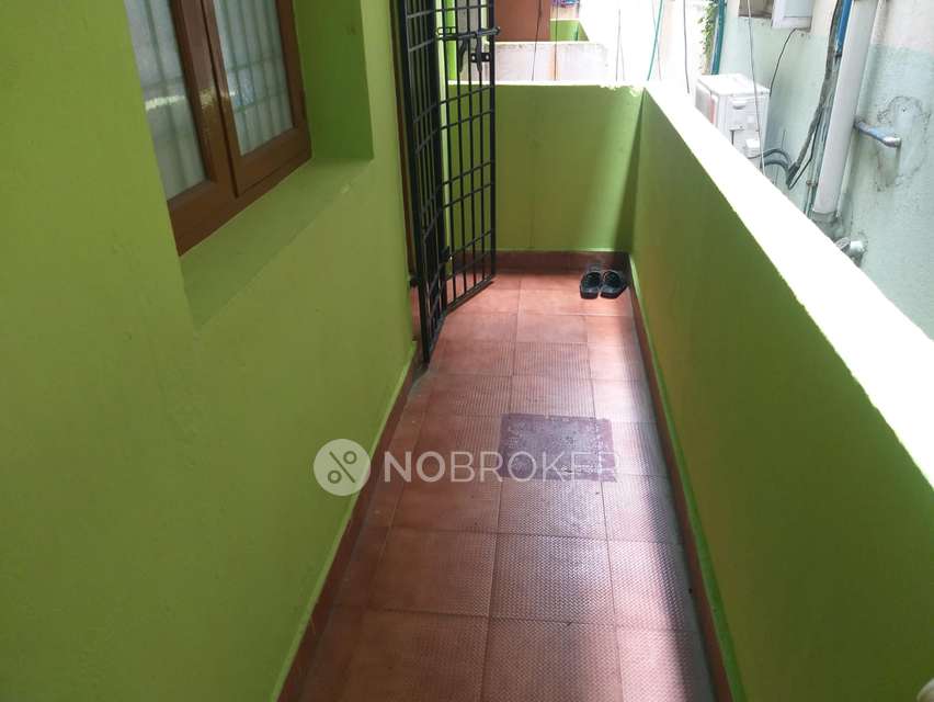 2 BHK Flat In Metro Flats For Sale  In Vadapalani