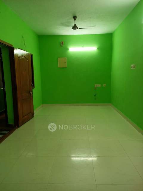 2 BHK Flat In Metro Flats For Sale  In Vadapalani