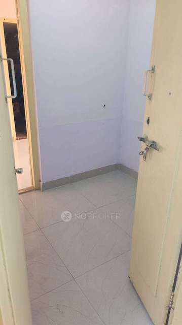 1 BHK House for Rent  In Palace Guttahalli