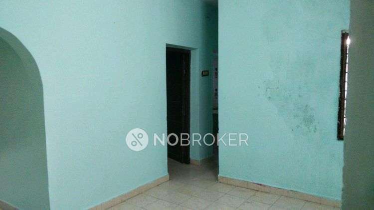 2 BHK Flat In Maligai Kudierupu for Rent  In M.k.b. Nagar