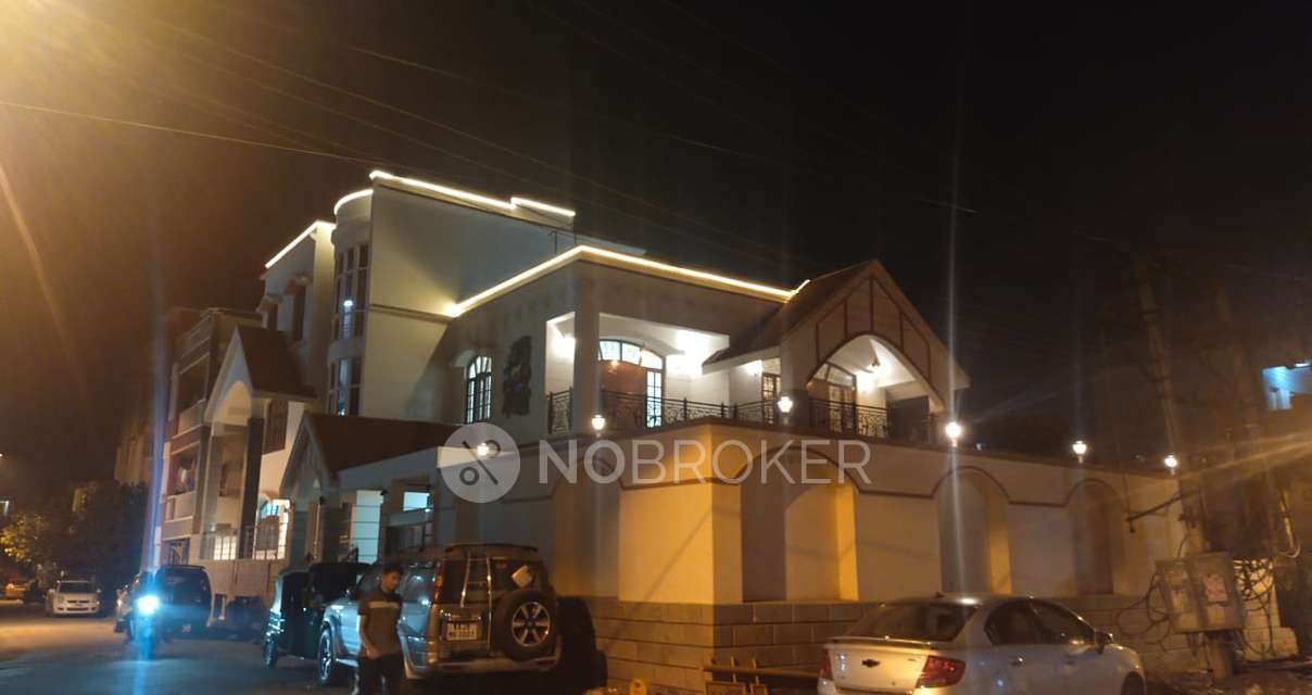 4+ BHK House For Sale  In Patalamma Layout