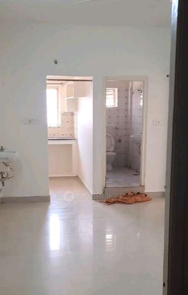 2 BHK Flat In Bhavyas Lig For Sale  In Kukatpally