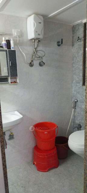 1 BHK Flat In Rajkamal Park For Sale  In Parel