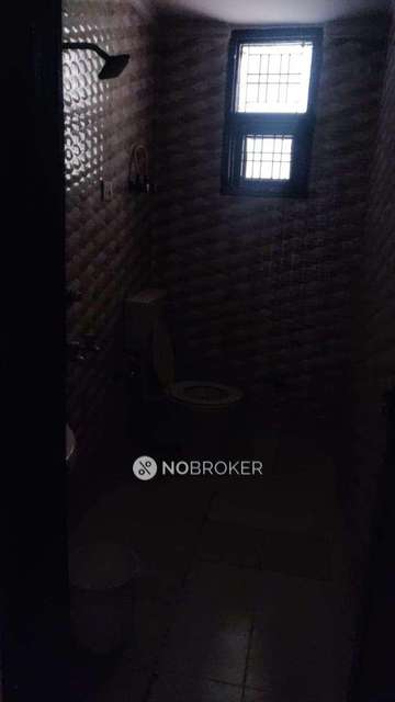 1 BHK Flat In Standalone Building    For Sale  In Dwarka