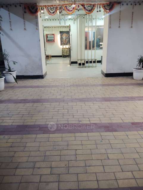 3 BHK Flat In Panchsheel Green 1 For Sale  In Panchsheel Greens 2