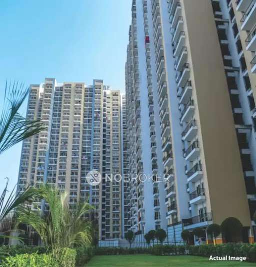 3 BHK Flat In Panchsheel Green 1 For Sale  In Panchsheel Greens 2