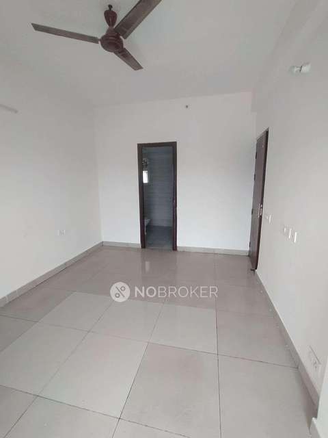 3 BHK Flat In Panchsheel Green 1 For Sale  In Panchsheel Greens 2