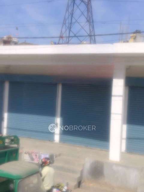 Shop in Jharoda Majra Burari, Delhi for Rent 