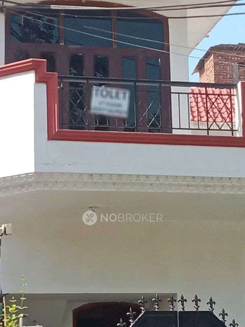 1 RK House for Rent  In Sector 40