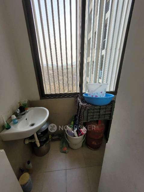 2 BHK Flat In Skyi Manas Lake For Sale  In Bhukum