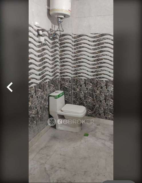 2 BHK Flat In Dda Flats For Sale  In Paschim Puri