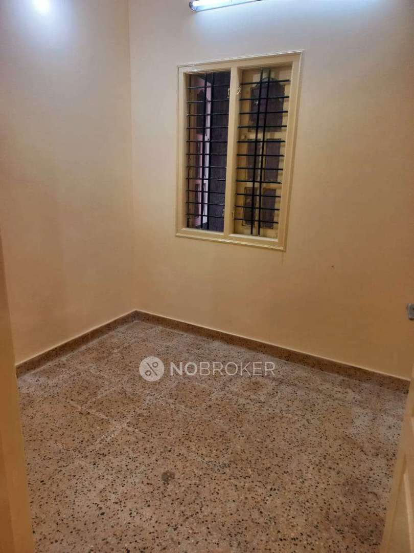 stand alone building Cox Town Rent WITHOUT BROKERAGE Unfurnished 1