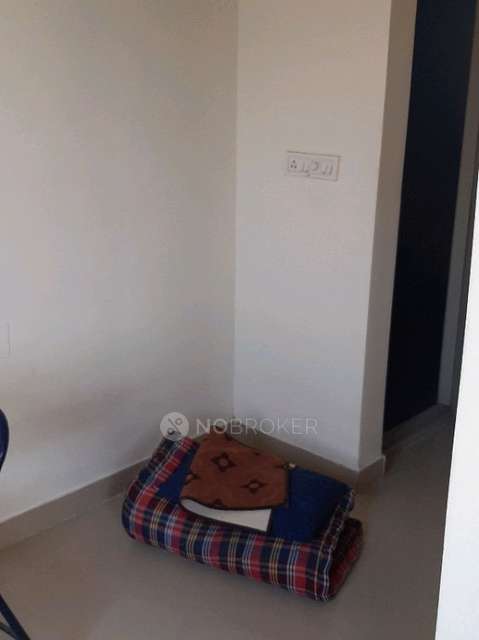1 RK House for Rent  In Metro Station Halasuru