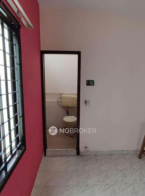 2 BHK Flat In Jeevan Surabi Flats For Sale  In 2nd Street, Kamakoti Nagar, Judge Colony, Tambaram, Chennai, Tamil Nadu, India