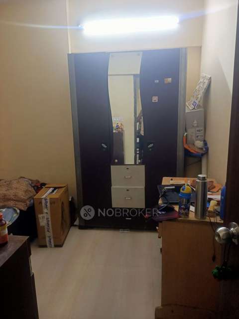 1 BHK Flat In Ratnadeep Co-op Hsg Soc For Sale  In Tilak Nagar