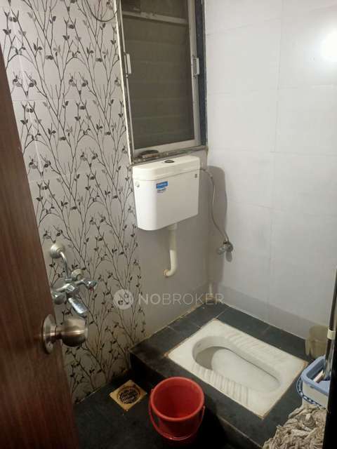 1 BHK Flat In Ratnadeep Co-op Hsg Soc For Sale  In Tilak Nagar