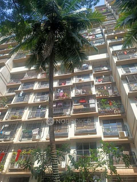 1 BHK Flat In Ratnadeep Co-op Hsg Soc For Sale  In Tilak Nagar