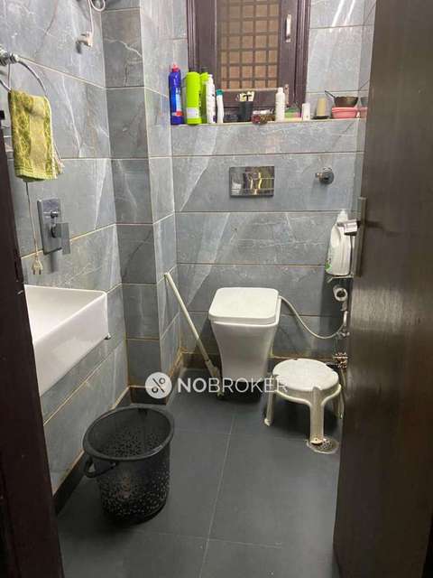 3 BHK Flat For Sale  In Uttam Nagar