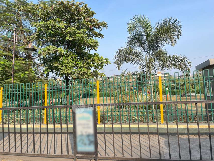 2 BHK Flat In  Dattatray Complex For Sale  In Juinagar West