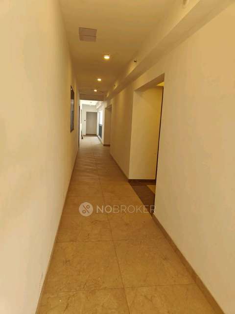 2 BHK Flat In Amanora Gold Towers for Rent  In  Amanora Park Town, Pune