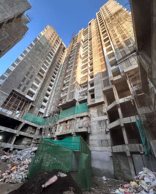 2 BHK Flat In Westin Darvesh Horizon For Sale  In Dahisar East