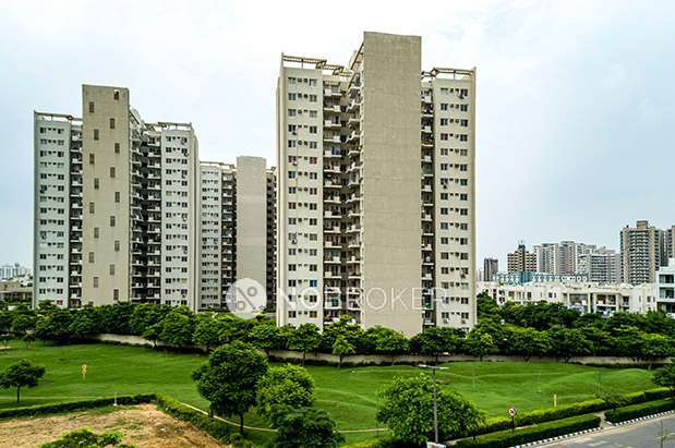 4 BHK Flat In Vatika Seven Lamps for Rent  In Gurgaon