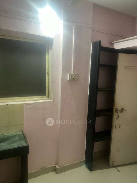 2 BHK Flat In Shrinivas Apartment for Rent  In New Sanghavi