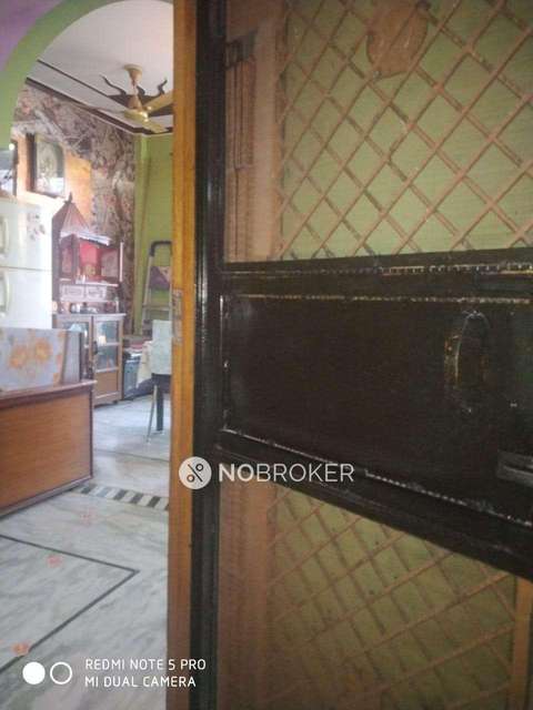2 BHK Flat For Sale  In Krishna Nagar