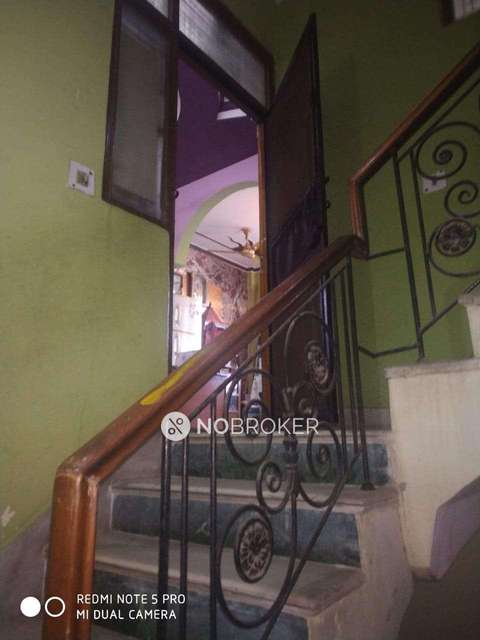 2 BHK Flat For Sale  In Krishna Nagar