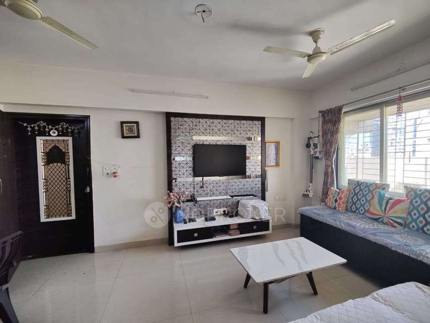 2 BHK Flat In Westend Heights For Sale  In Kandivali West,