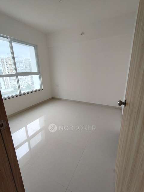 2 BHK Flat In K Town E Building, K Town E Building for Rent  In Vikas Nagar