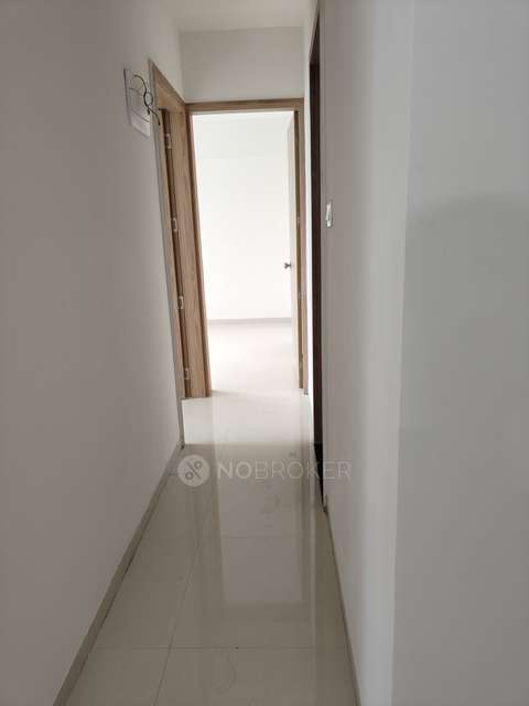 2 BHK Flat In K Town E Building, K Town E Building for Rent  In Vikas Nagar