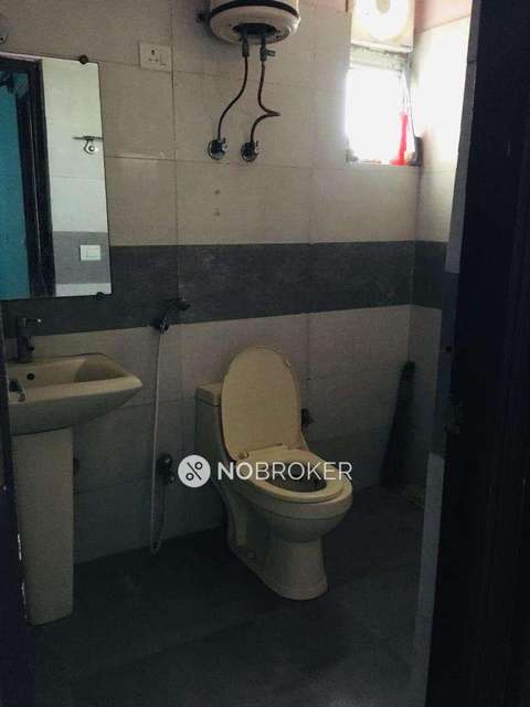 2 BHK Flat In Shalimar City For Sale  In Ashok Vatika