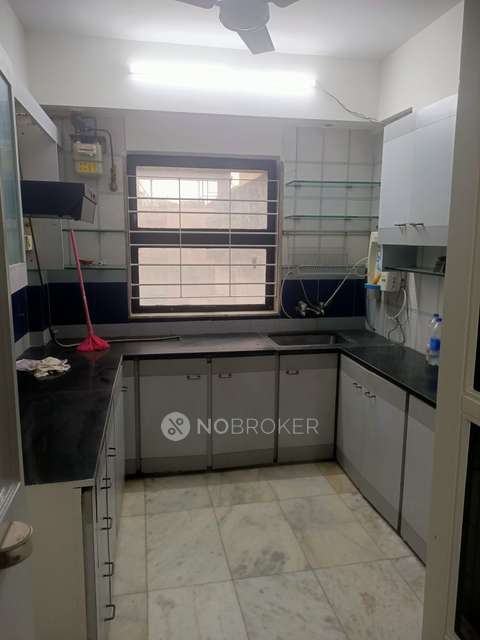 3 BHK Flat In Om Vivek Chs For Sale  In Pipeline Road