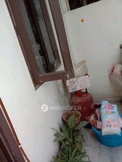 1 BHK Flat In Sunrise Apartment Neb Sarai For Sale  In Sainik Farm