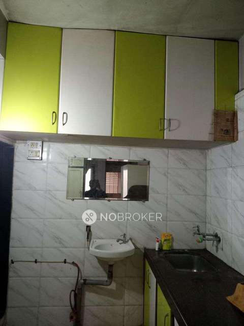 1 RK Flat In Yogeshwar Park Society For Sale  In Shukrawar Peth