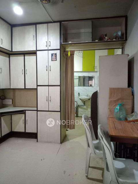 1 RK Flat In Yogeshwar Park Society For Sale  In Shukrawar Peth