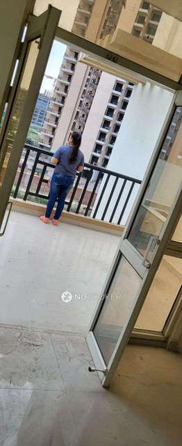 3 BHK Flat In Supertech Oxford Square For Sale  In Sector-16b