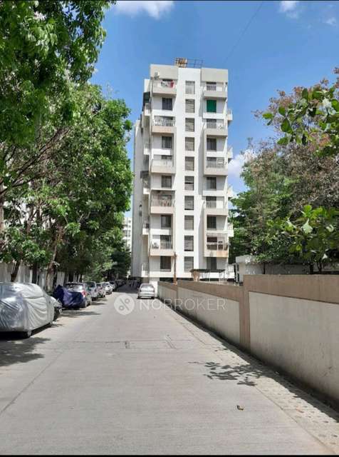2 BHK Flat In Fifth Avenue For Sale  In Hadapsar