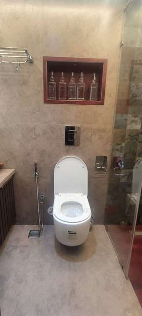 2 BHK Flat In Kanakia Paris For Sale  In Bandra East