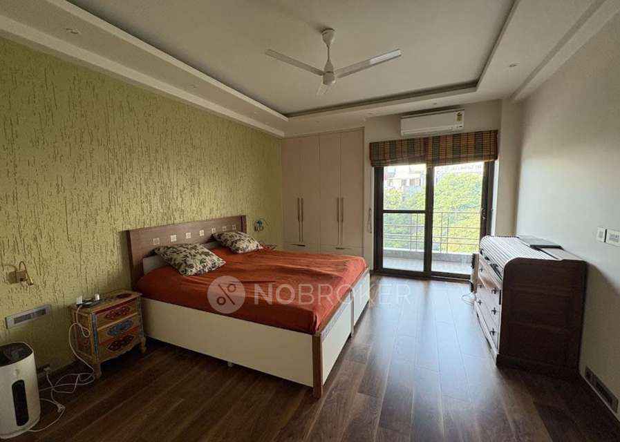 4 BHK Flat In Dlf City Phase 4 For Sale  In 3803, Opposite Footprints: Play School & Day Care Creche, Preschool In, Block A, Dlf Phase Iv, Sector 43, Gurugram, Haryana 122009, India