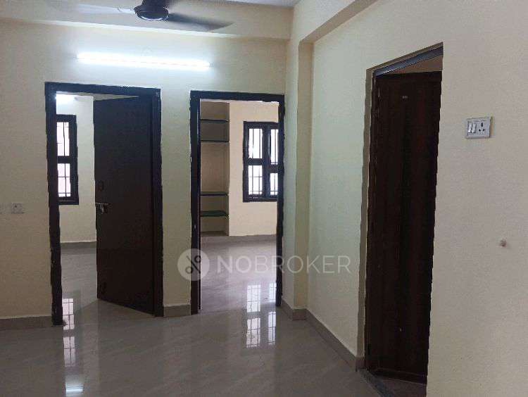 2 BHK Flat In Sudarsan Acres For Sale  In  Old Perungalathur
