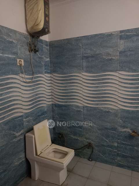 3 BHK Flat In Apartment For Sale  In Saket