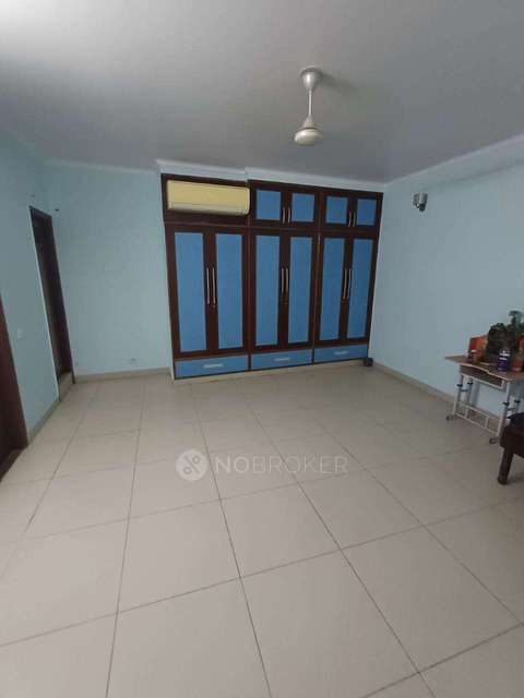 3 BHK Flat In Apartment For Sale  In Saket