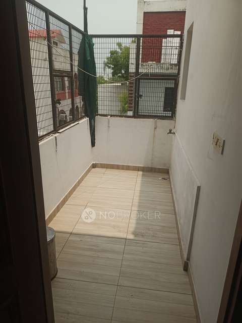 3 BHK Flat In Apartment For Sale  In Saket