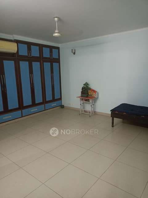 3 BHK Flat In Apartment For Sale  In Saket