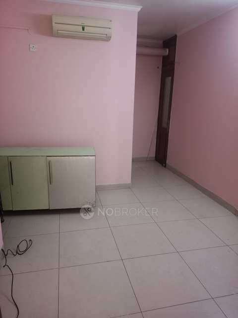 3 BHK Flat In Apartment For Sale  In Saket