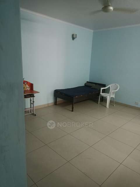 3 BHK Flat In Apartment For Sale  In Saket